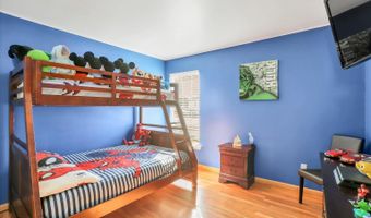 25 Cannonball Dr, Barnegat, NJ 08005