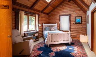 28581 Navarro Ridge Rd, Albion, CA 95410