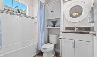 5822 SILVER SUN Dr, Apollo Beach, FL 33572