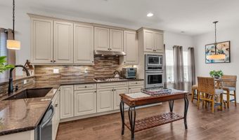 25 Twilight Dr, Barnegat, NJ 08005