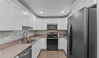 140 Pine Glen Dr, East Greenwich, RI 02818