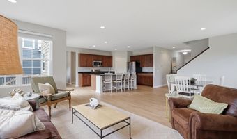 15652 Eddy Creek Way, Apple Valley, MN 55124