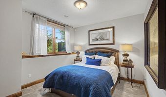 15471 Dogwood St NW, Andover, MN 55304