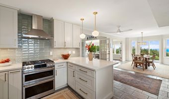 820 W Kuiaha Rd A, Haiku, HI 96708