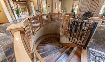 805 Cascades Dr, Aurora, OH 44202