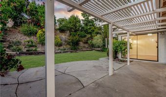 5453 Softwind Way, Agoura Hills, CA 91301