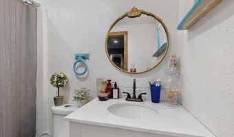 12 TINNIN Ln, Belen, NM 87002