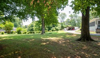 553 W Hunt Rd, Alcoa, TN 37701