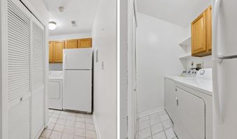 56 Miracle Ln, Albany, NY 12211