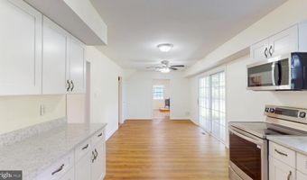 4025 CHELMONT Ln, Bowie, MD 20715