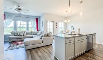 1667 Arnold Dr SE, Allenhurst, GA 31301