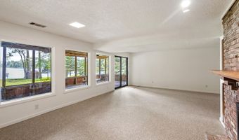 152 32nd St, Allegan, MI 49010