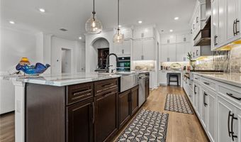 7109 ESTERO Ct, Apollo Beach, FL 33572