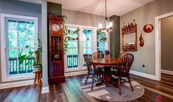 514 Harris Hills Dr, Athens, GA 30607