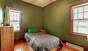 612 W Brooks St, Arlington, MN 55307