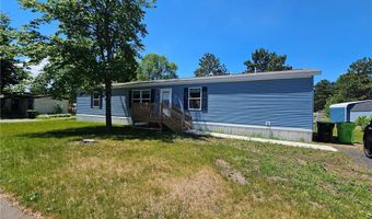 517 Begonia Ln, Altoona, WI 54720