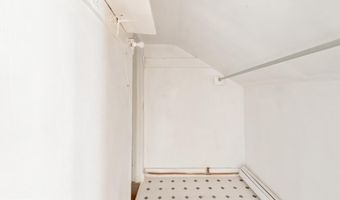 3811 WOODBINE Ave, Baltimore, MD 21207