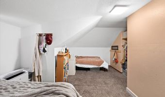 716 8th Ave, Belle Fourche, SD 57717