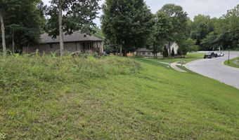 925 Classon Ln, Beech Grove, IN 46107
