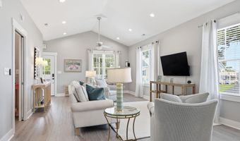 220 Pelican Dr, Atlantic Beach, NC 28512