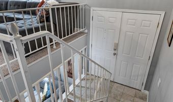 225 Vistaoak Ct, Ballwin, MO 63021