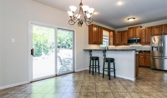 854 Marc Dr, Alton, IL 62002