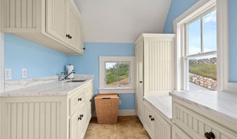 1596 W Side Rd, Block Island, RI 02807