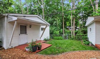 2727 Hampshire Rd, Ann Arbor, MI 48104