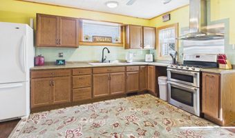 821 W 5th St, Anderson, IN 46016