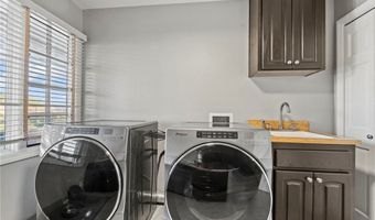 1618 Alapat Dr, Escondido, CA 92027