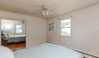 5 Standish Ave, North Providence, RI 02911