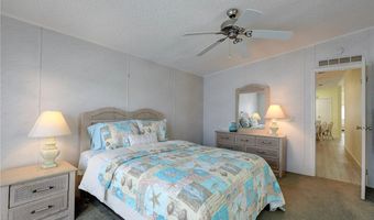 638 Papaya Cir, Barefoot Bay, FL 32976