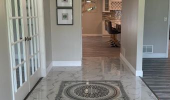 104 LAKE FRONT Dr, Dover, DE 19904