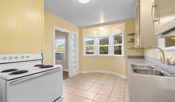 574 E Main St, Ashland, OR 97520