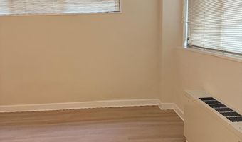 4740 CONNECTICUT Ave NW 112, Washington, DC 20008