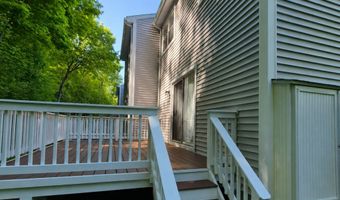 11 Deer Run 11, Bethel, CT 06801