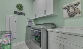 3697 Chalmers Dr, Bargersville, IN 46106