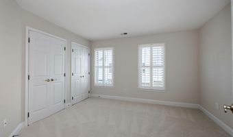 9 FRANKLIN St, Alexandria, VA 22314