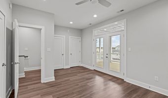 1374 Salter Path Rd, Salter Path, NC 28512
