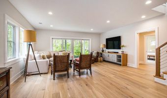 7314 Schoolhouse Dr SE, Ada, MI 49301