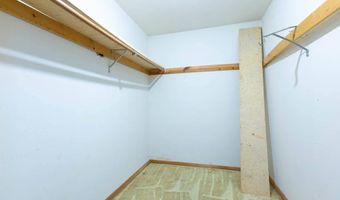 19121 Brewster Rd, Aurora, OH 44202