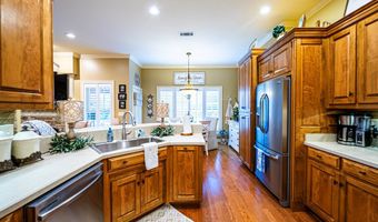 603 Newton Dr, Adel, GA 31620
