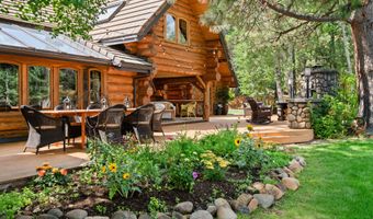 56648 Lunar Dr, Bend, OR 97707
