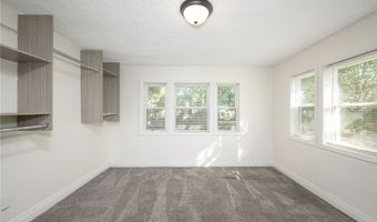 1389 Bryden Dr, Akron, OH 44313