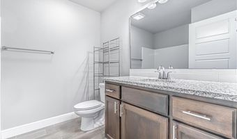 812 NW 64th Ave, Bentonville, AR 72713