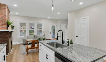228 E Gates St, Columbus, OH 43206