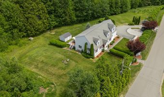 33 Hobart Hill Rd, Brookline, NH 03033