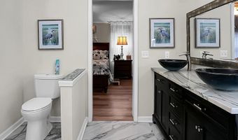 220 Albacore Rd, Bonneau, SC 29431