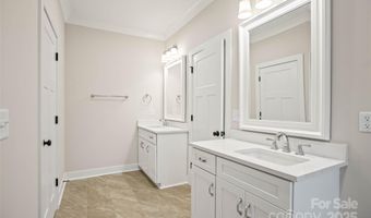148 Beauchamp Oaks Ct 7, Advance, NC 27006
