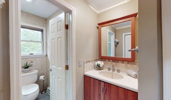 13 Birch Rd, Danbury, CT 06811